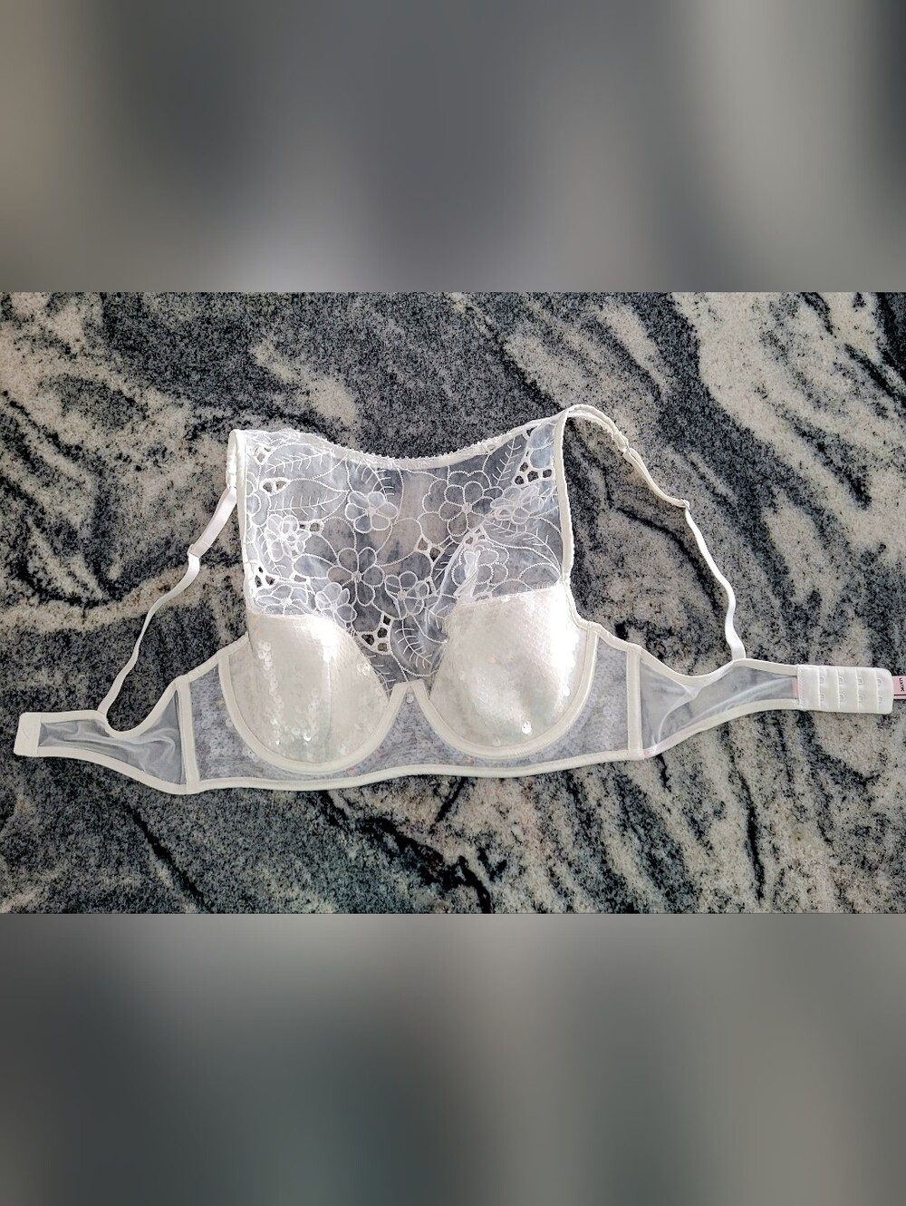 Victoria’s Secret Dream Angels White Bridal Floral Sequin Longline Bra 34C